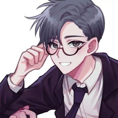 职校门口排起长队